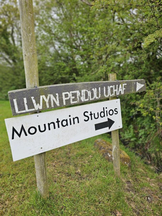 Beudy Bach And Beudy Mawr Mountainstudios Bangor  Exterior photo