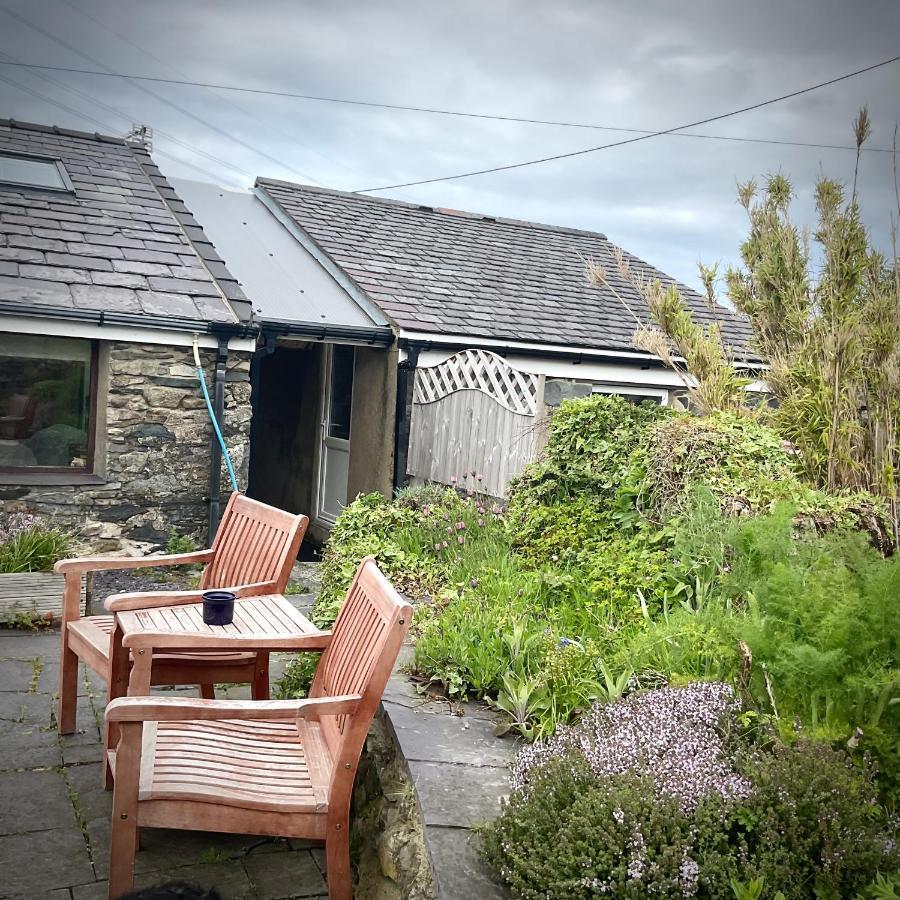 Beudy Bach And Beudy Mawr Mountainstudios Bangor  Exterior photo